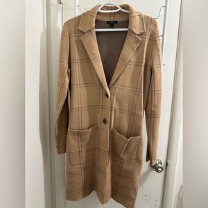 RW & Co Long Cardigan Knit Blazer Tan and Brown Plaid. Size small women.